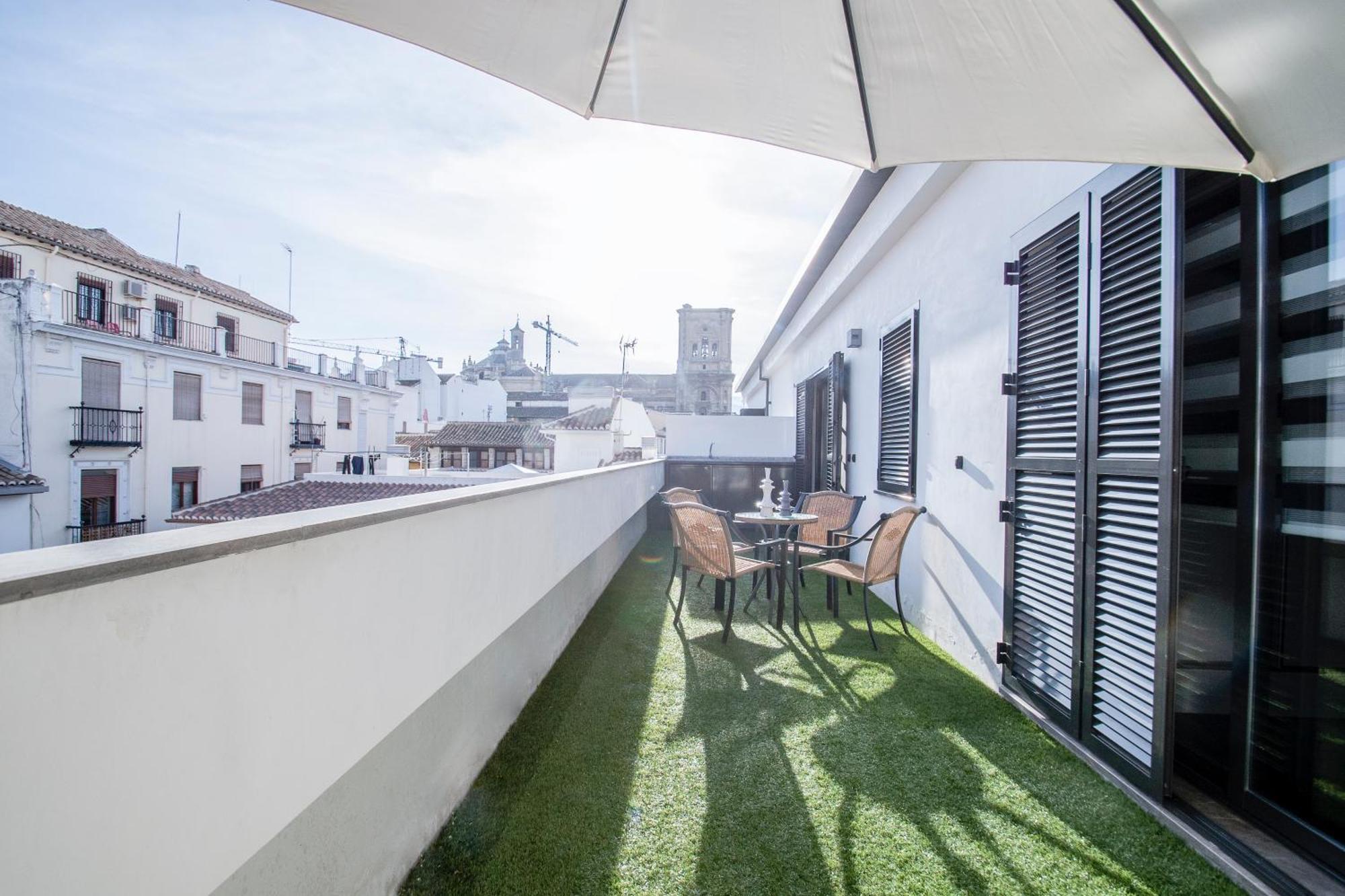 Apartamento Atico Real Suites Гранада Екстериор снимка